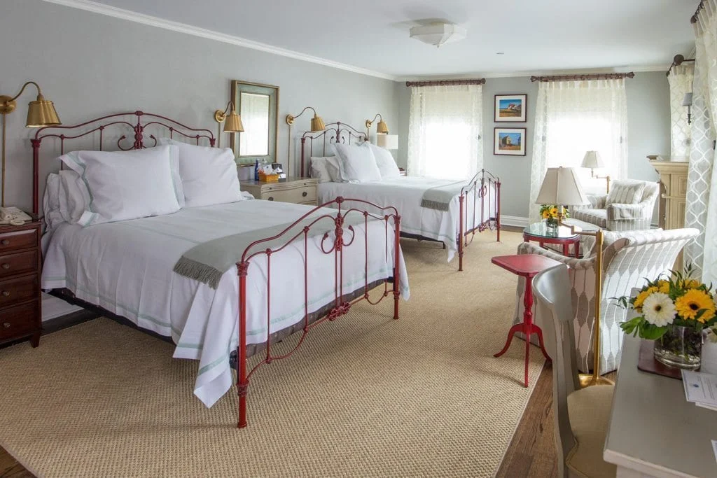 Two beds in guest house.